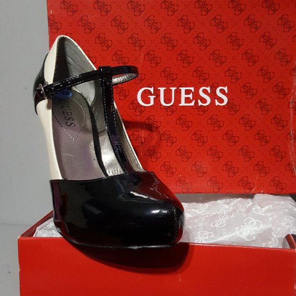 Guess WG-Petra MaryJane - Picture 1 of 7